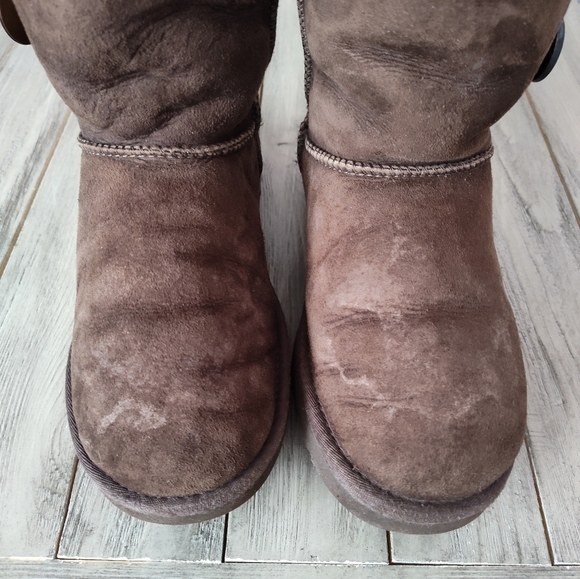 UGG SUEDE TALL BOOT IN BROWN SIZE WOMANS 7 - Picture 12 of 15